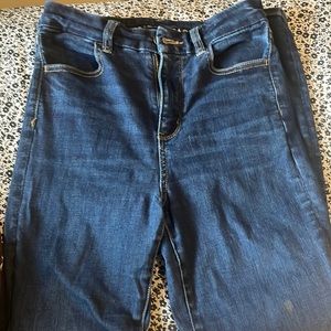 American eagle jeans size 4 wore several time good condition